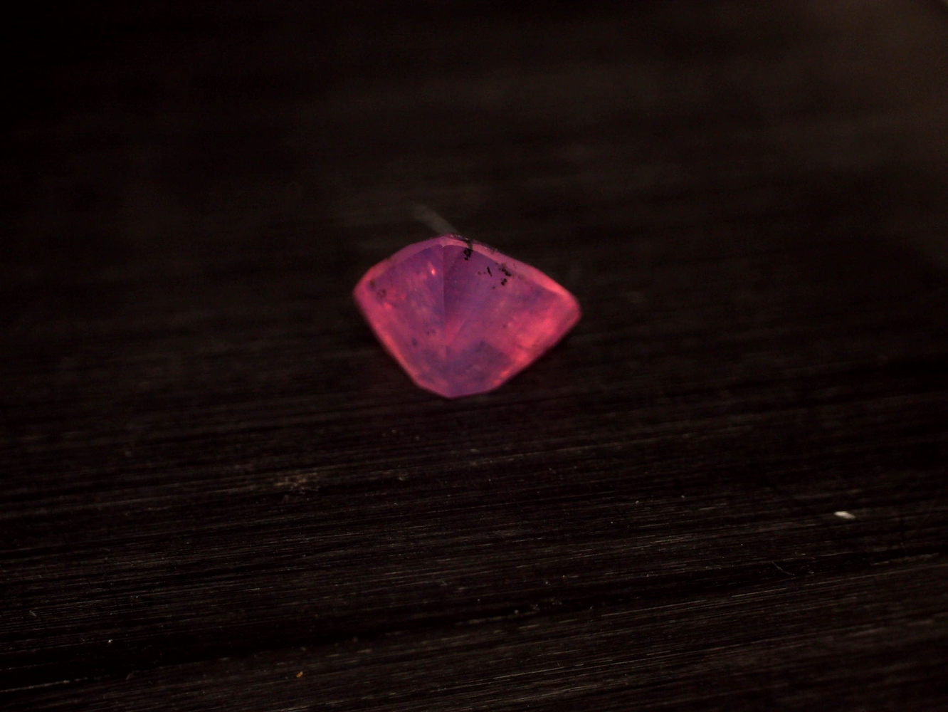 colour of sapphire