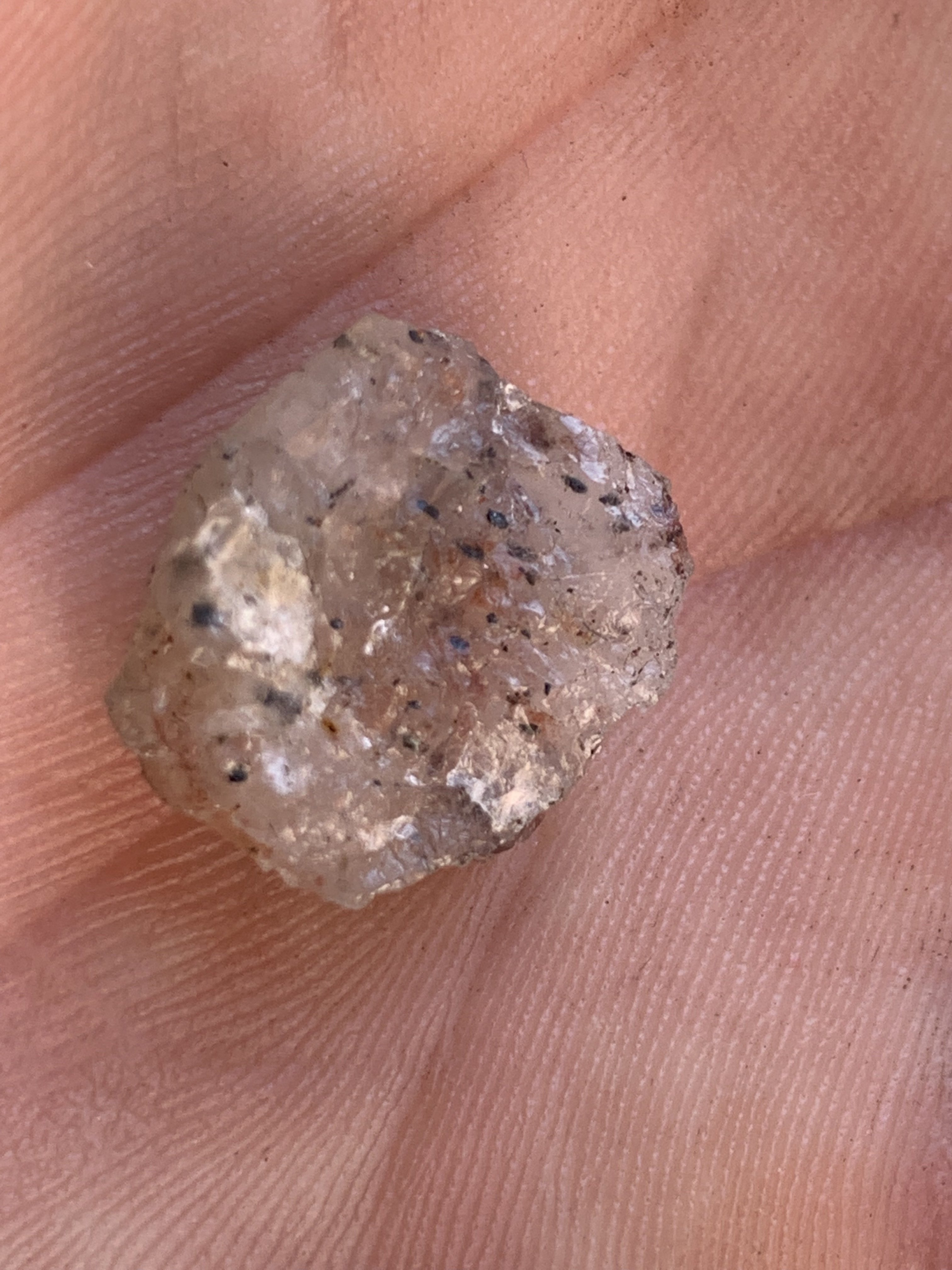 Anyone know how to identify a raw diamond? : r/rockhounds